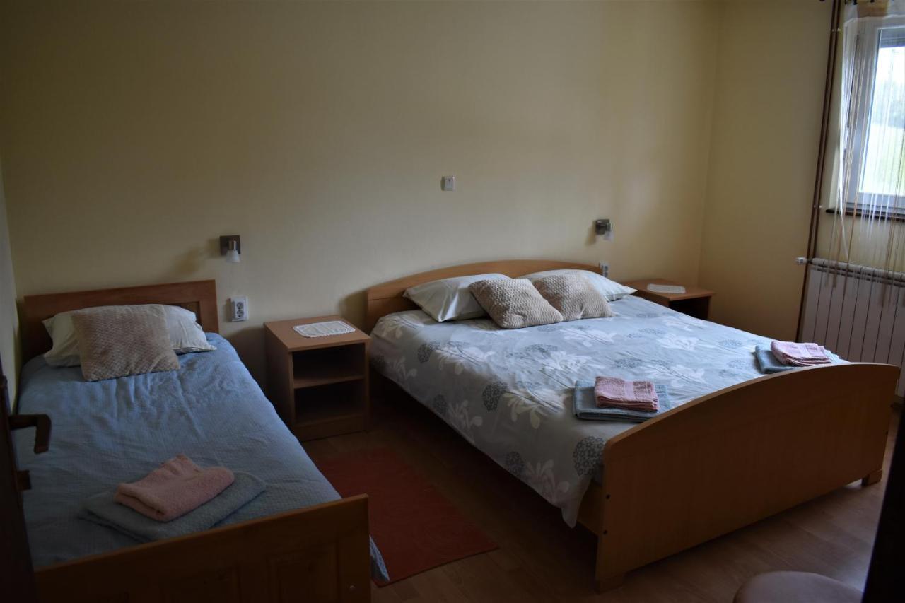 Apartments Sabljak Rakovica Exteriér fotografie