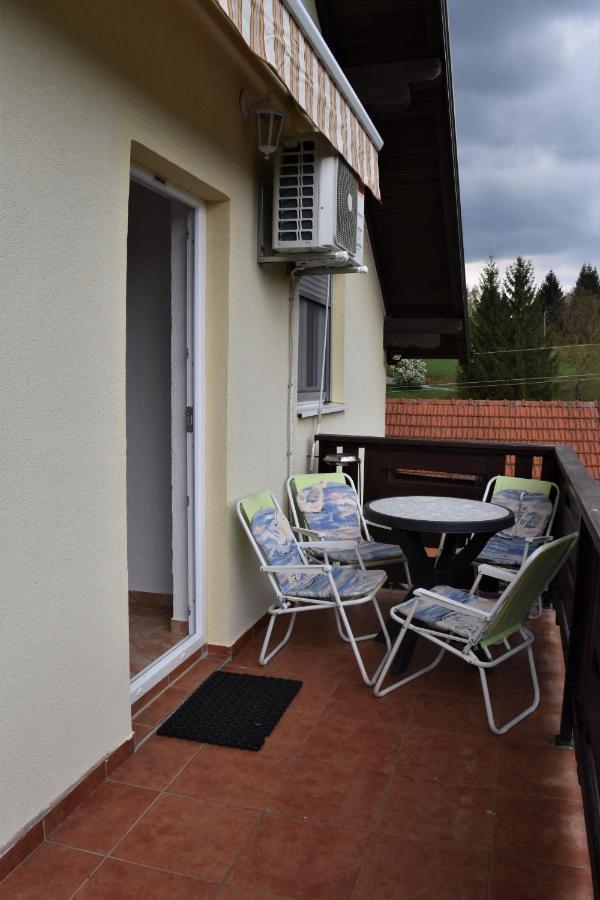 Apartments Sabljak Rakovica Exteriér fotografie