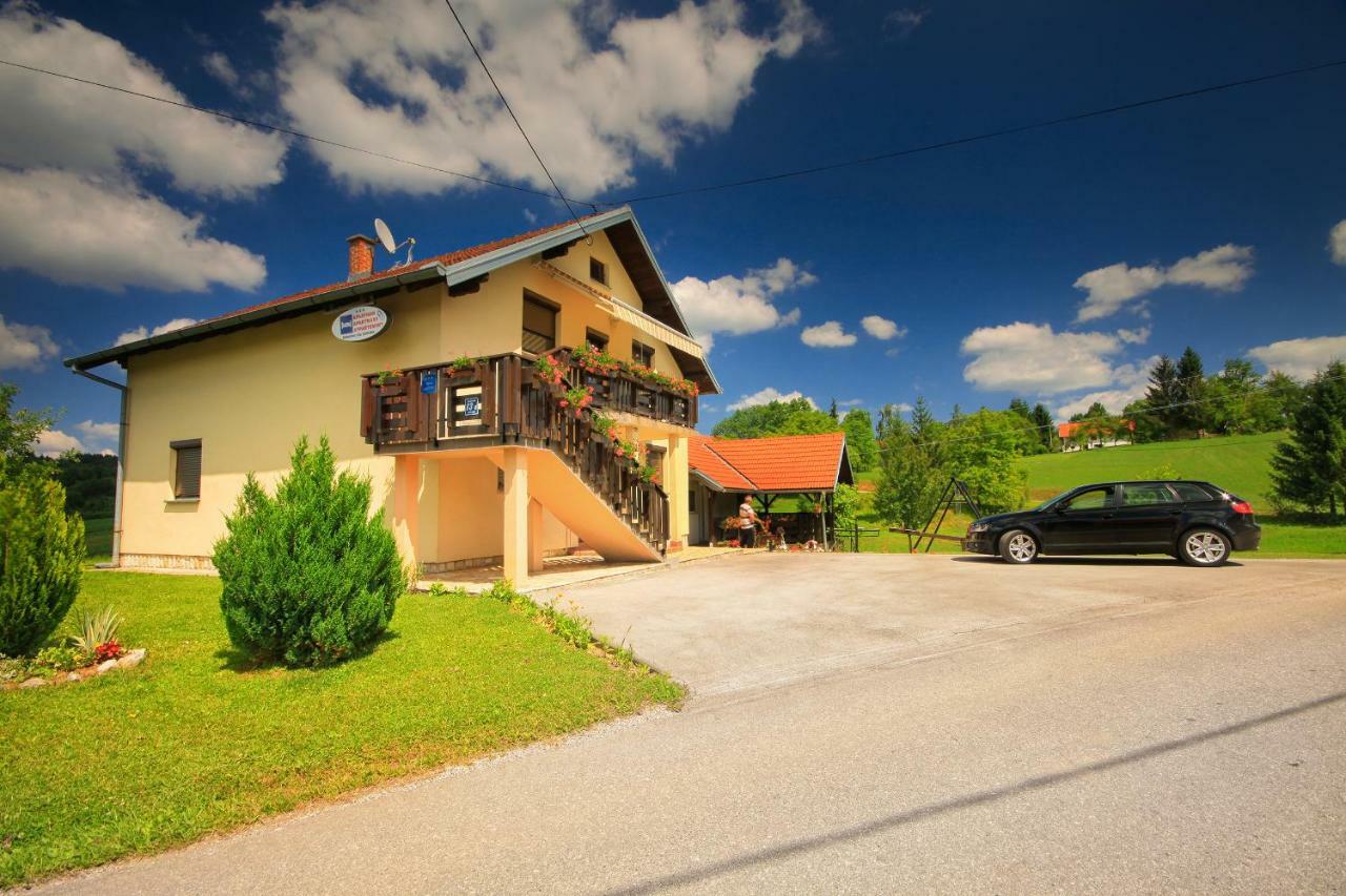 Apartments Sabljak Rakovica Exteriér fotografie